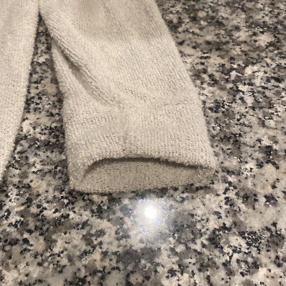 Wooly Threads Lacrosse textured sweater - Picture 4 of 8